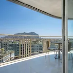Ξενοδοχείο με διαμερίσματα Carmen 3*