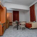 Apart Otel Carmen 3*