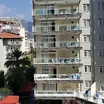 Apart Otel Carmen 3*