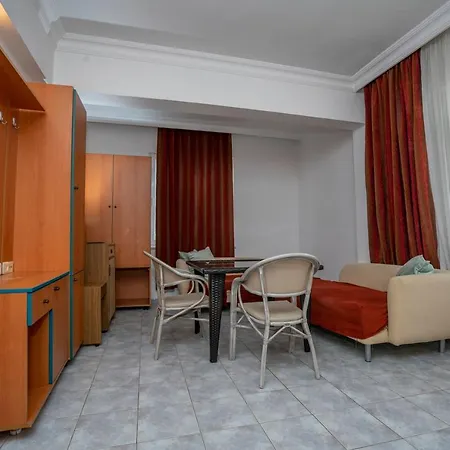 Hotel apartamentowy Carmen 3*