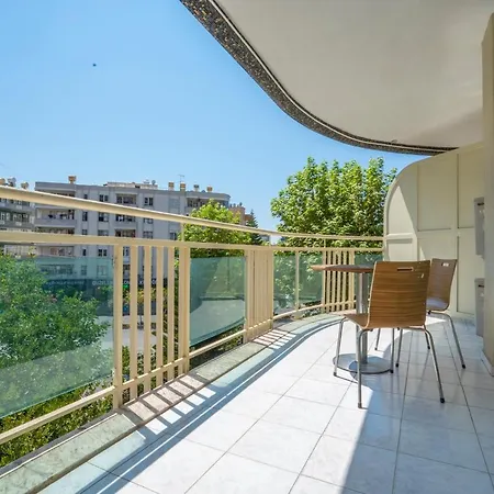 Carmen Apart Otel 3*