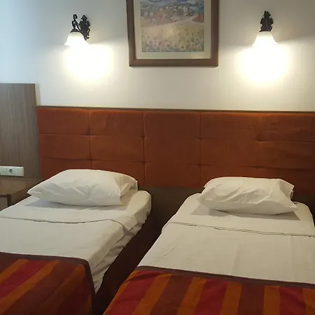 Carmen 3* 阿拉尼亚