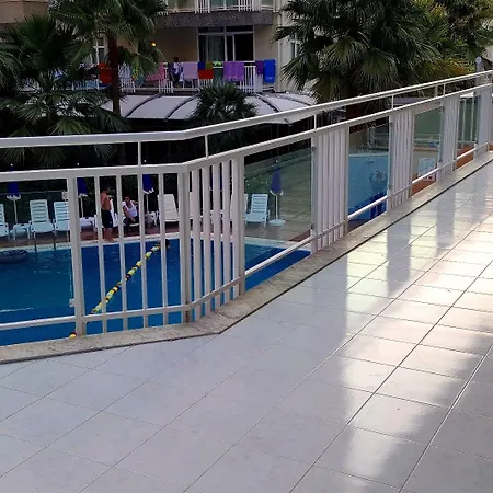 公寓式酒店 Carmen