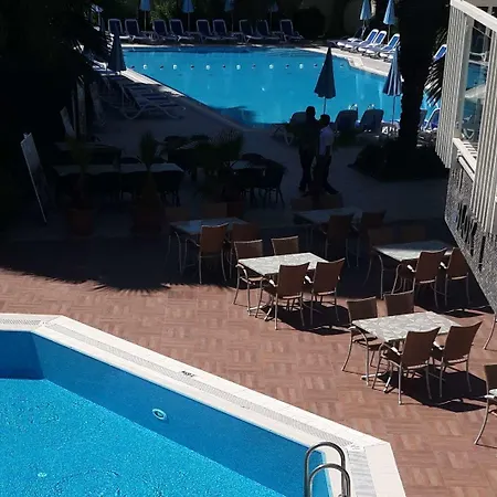 Lejlighedshotel Carmen 3*