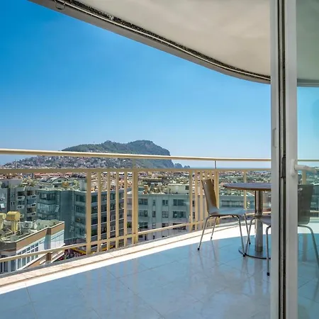 Carmen Apartahotel